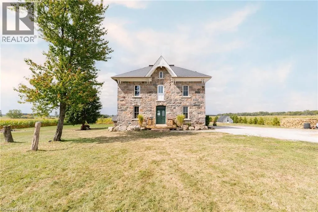 3632 145 Road
