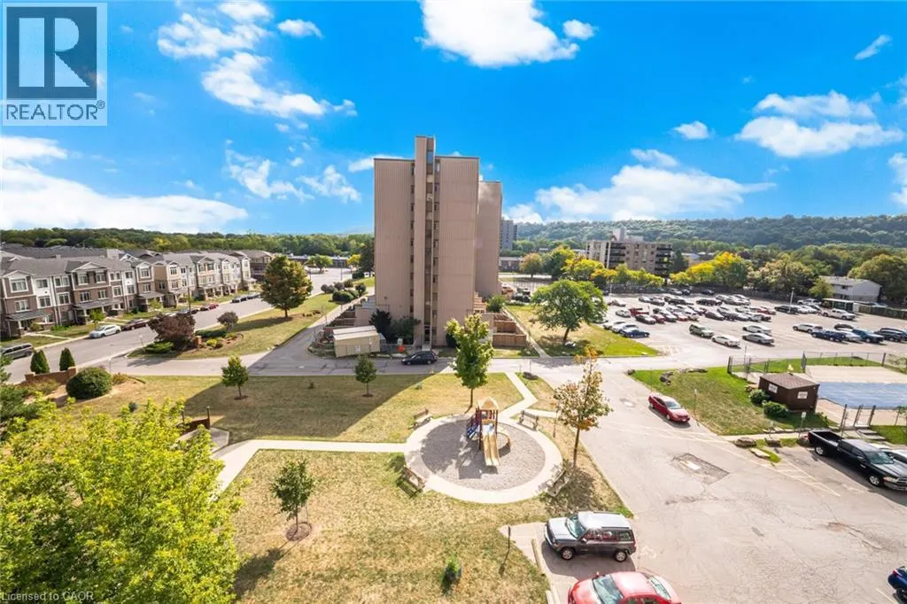 15 NICKLAUS Drive Unit# 605, #605