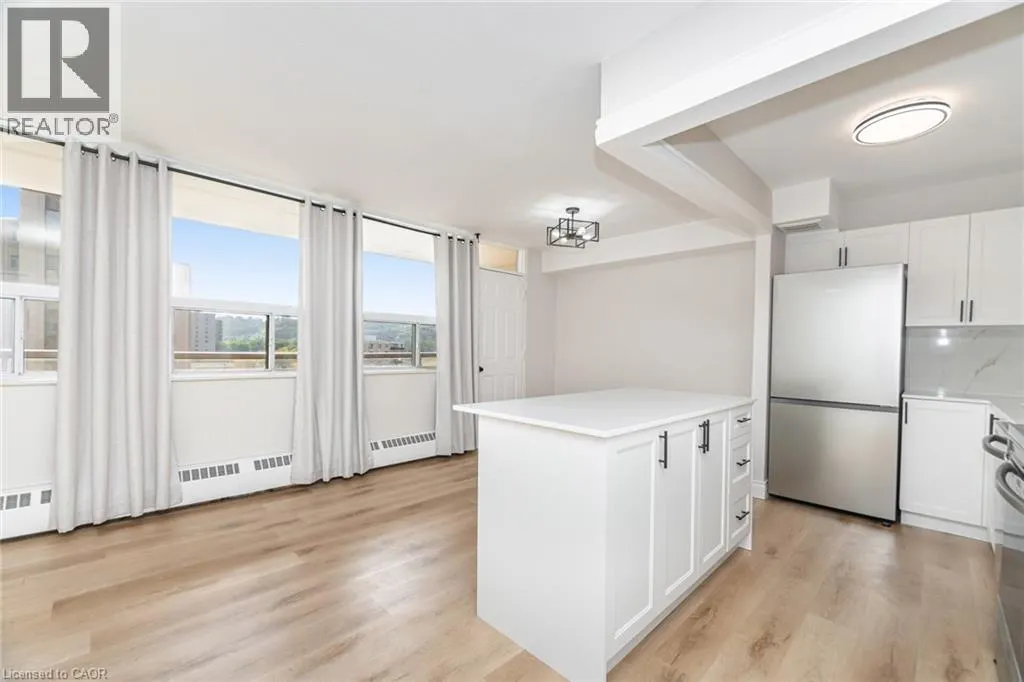 15 NICKLAUS Drive Unit# 605, #605