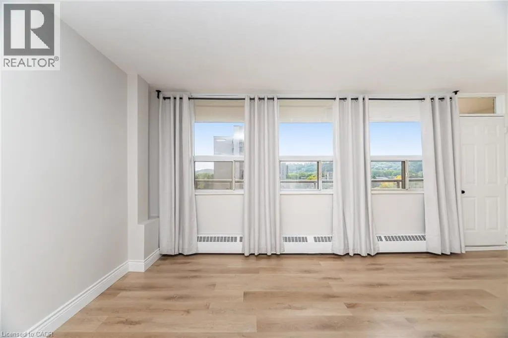 15 NICKLAUS Drive Unit# 605, #605