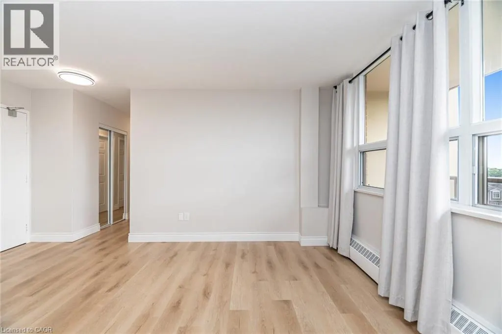 15 NICKLAUS Drive Unit# 605, #605