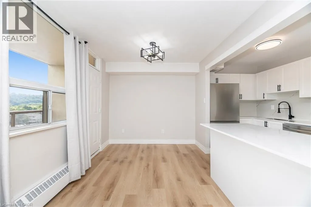 15 NICKLAUS Drive Unit# 605, #605
