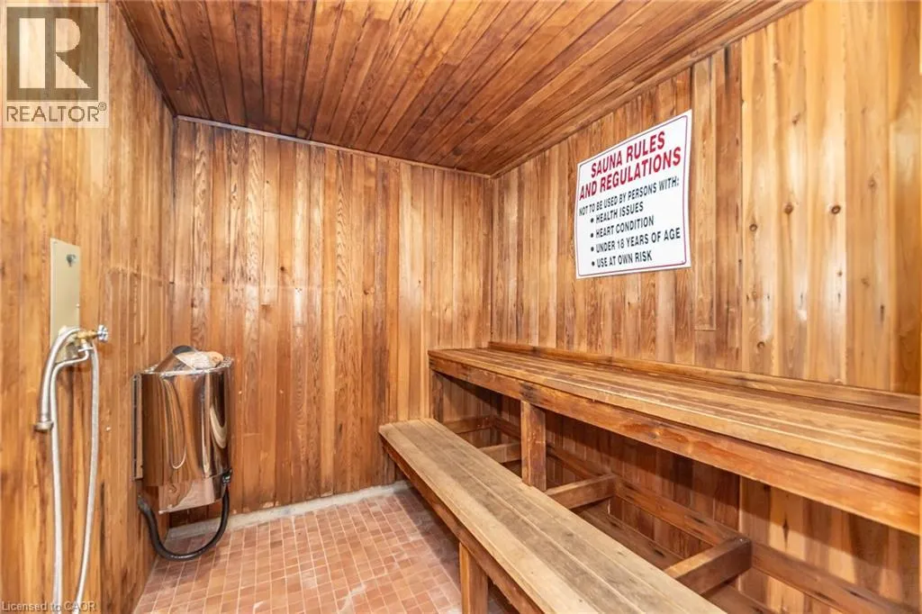 15 NICKLAUS Drive Unit# 605, #605