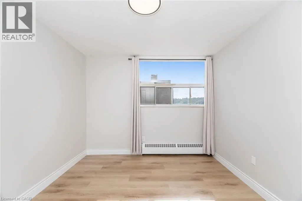 15 NICKLAUS Drive Unit# 605, #605