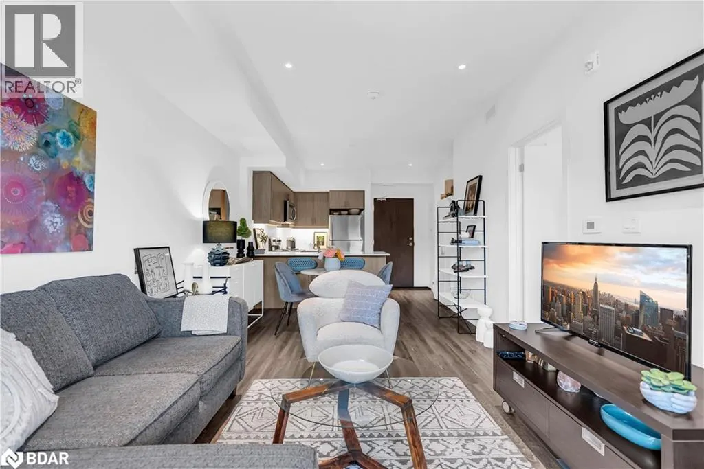 16 MARKLE Crescent Unit# 206, #206