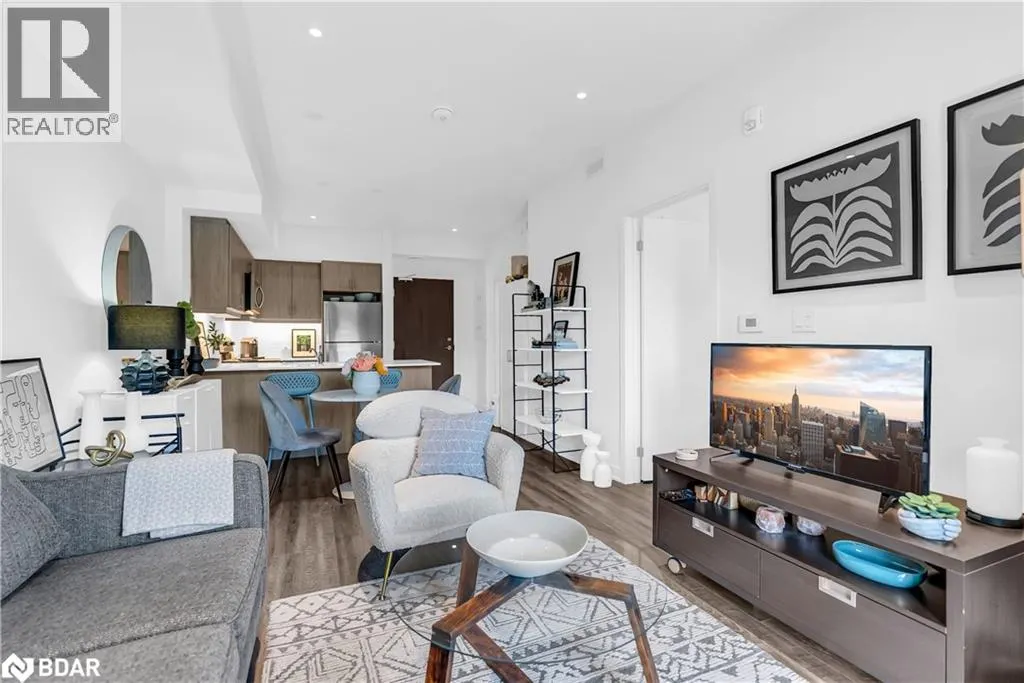 16 MARKLE Crescent Unit# 206, #206
