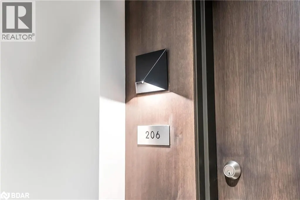 16 MARKLE Crescent Unit# 206, #206