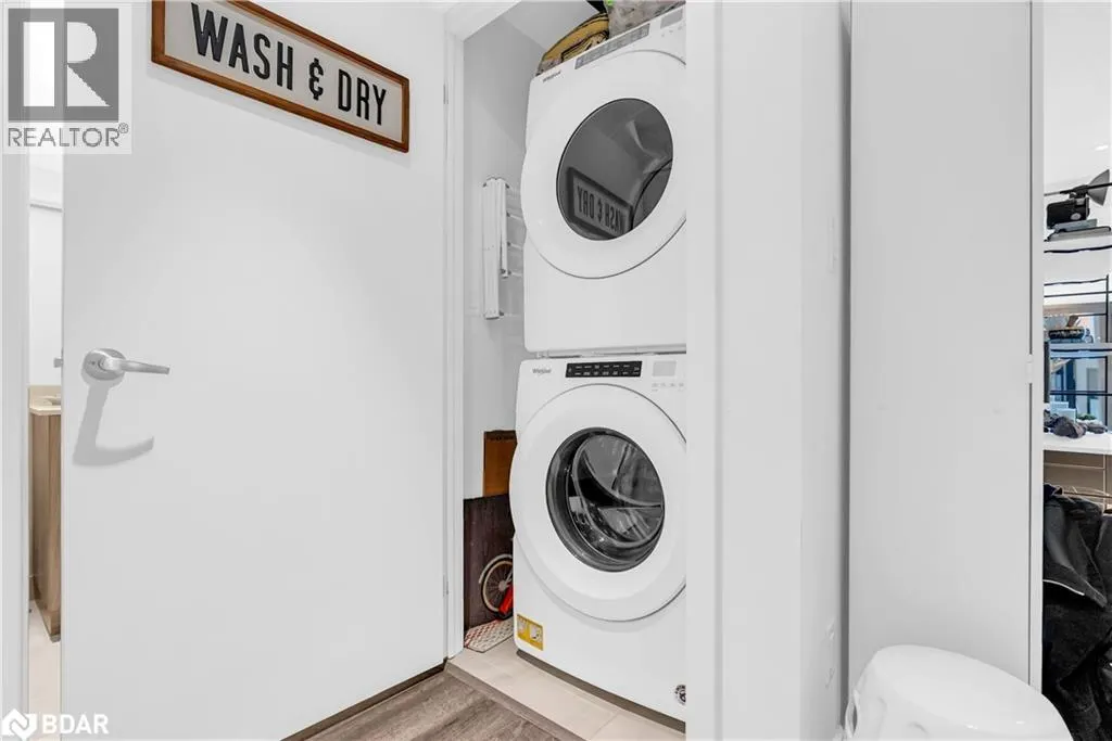 16 MARKLE Crescent Unit# 206, #206