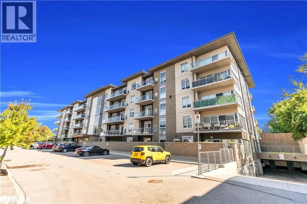 16 MARKLE Crescent Unit# 206, #206