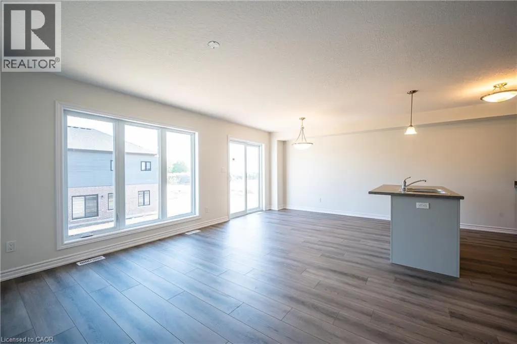 253 BENNINGER Drive Unit# Upper, #Upper