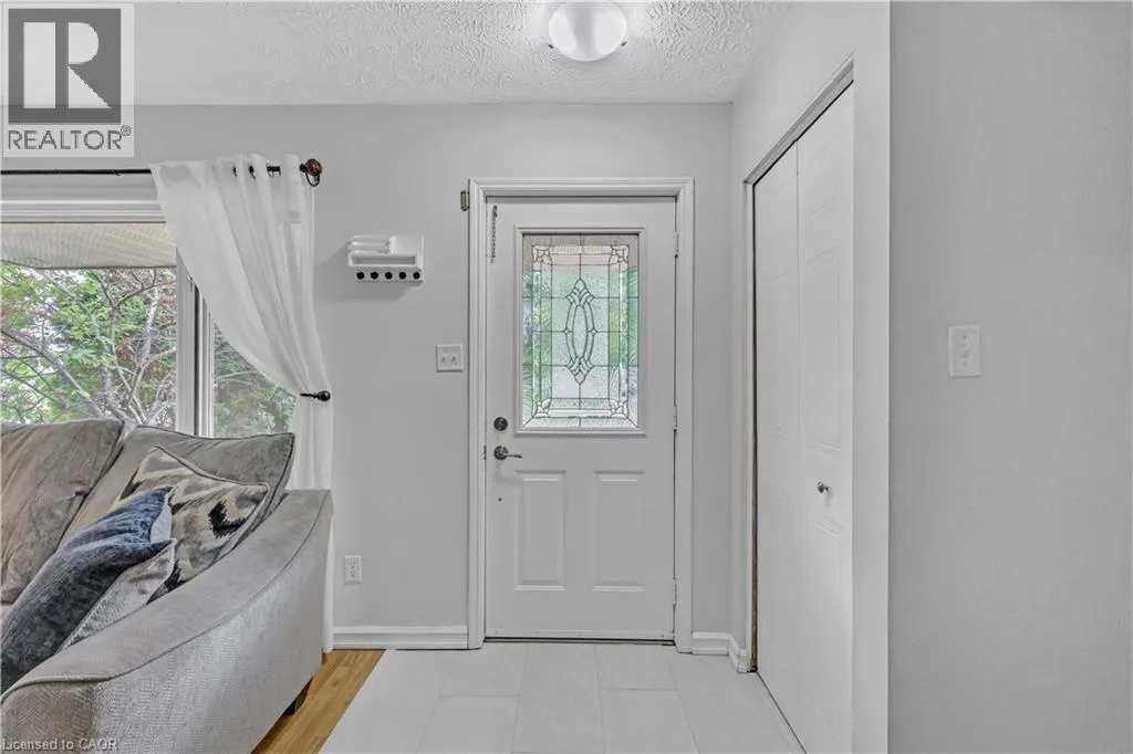 220 SCOTT Road