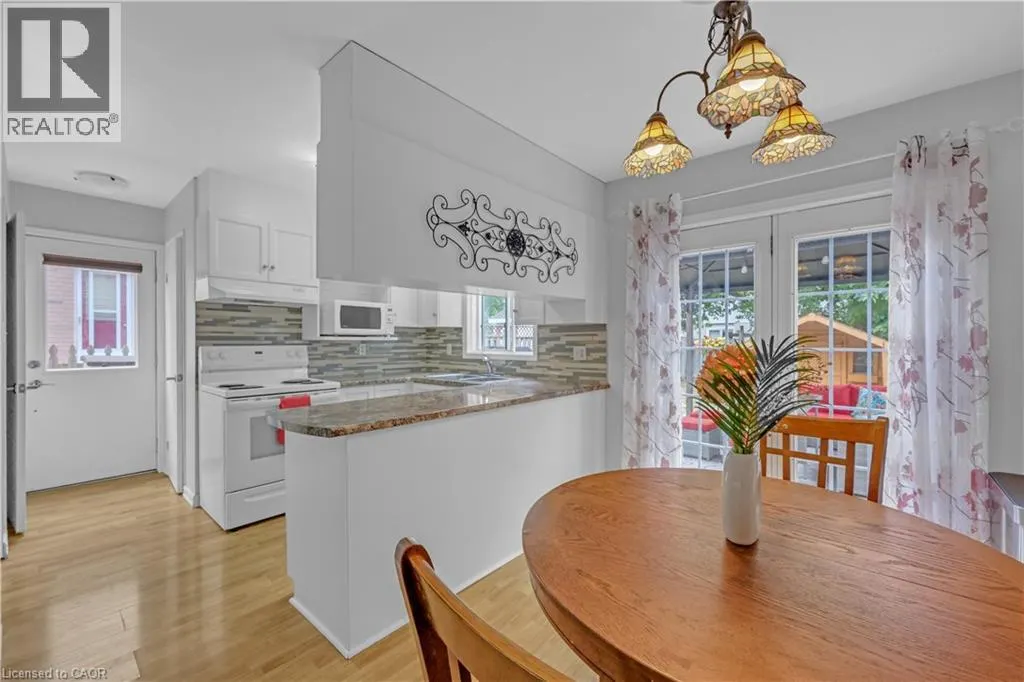 220 SCOTT Road