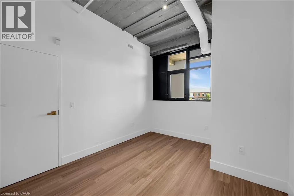 120 HURON Street Unit# 221, #221