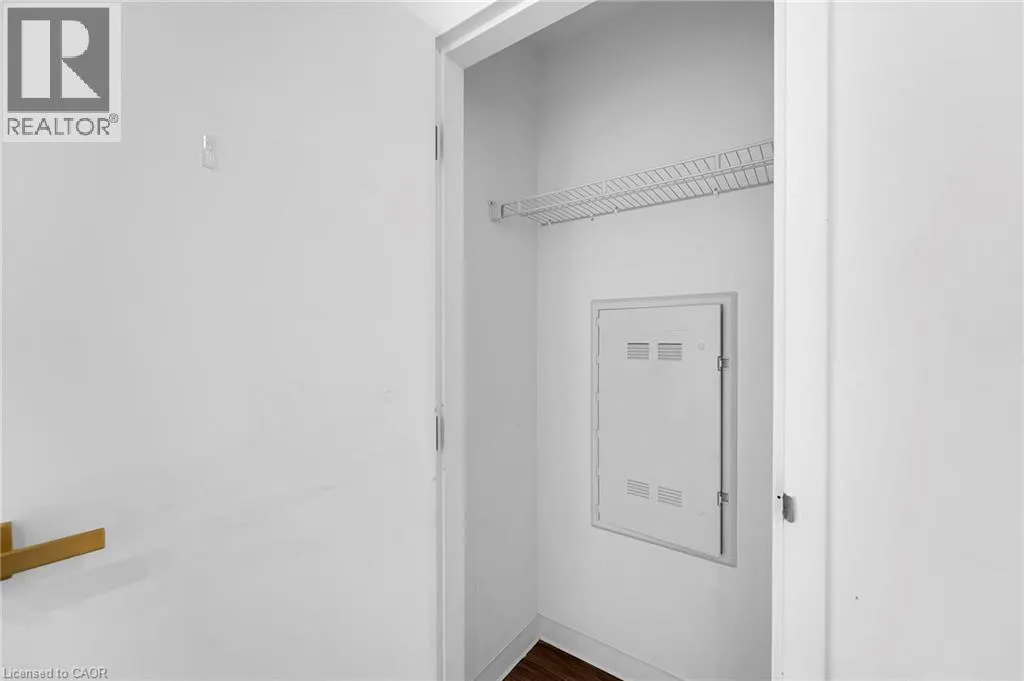 120 HURON Street Unit# 221, #221