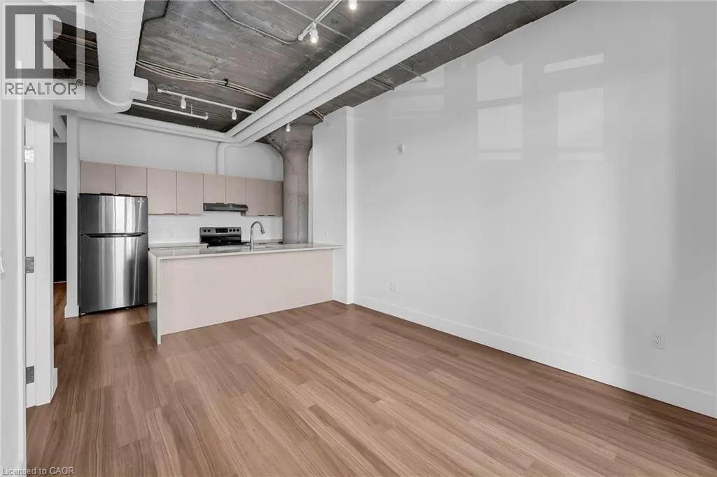 120 HURON Street Unit# 221, #221