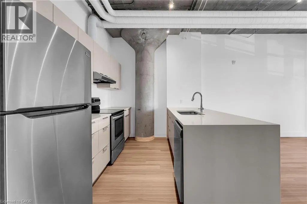 120 HURON Street Unit# 221, #221