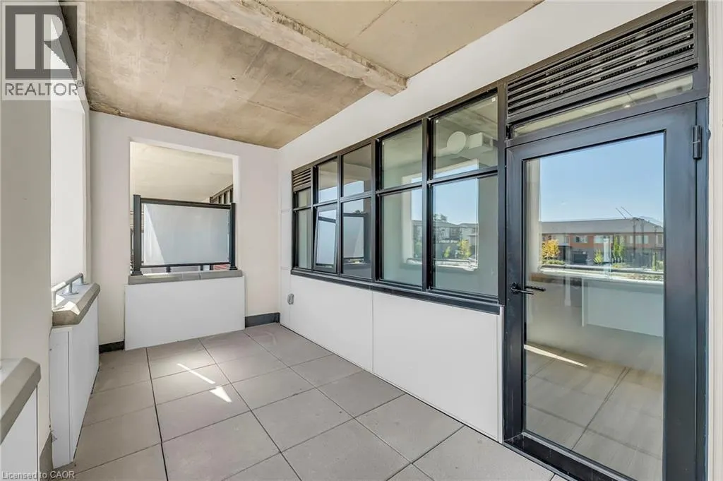 120 HURON Street Unit# 221, #221