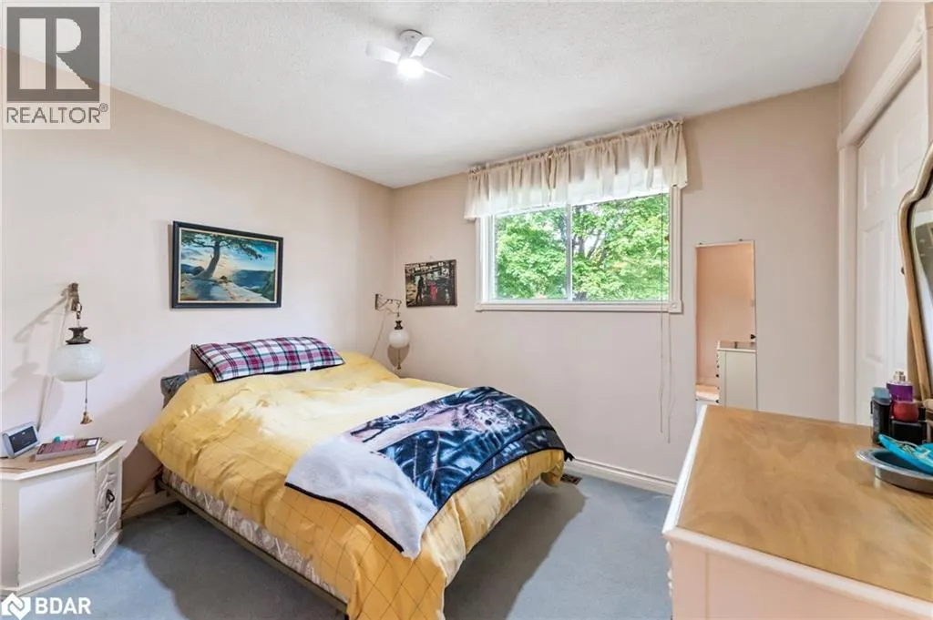 21 POOLES Road