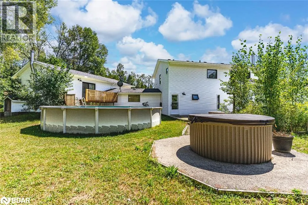 20 HILLVIEW Crescent