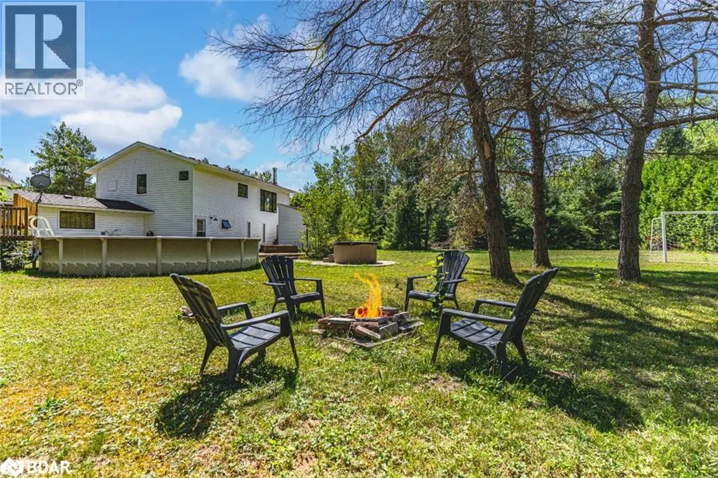 20 HILLVIEW Crescent