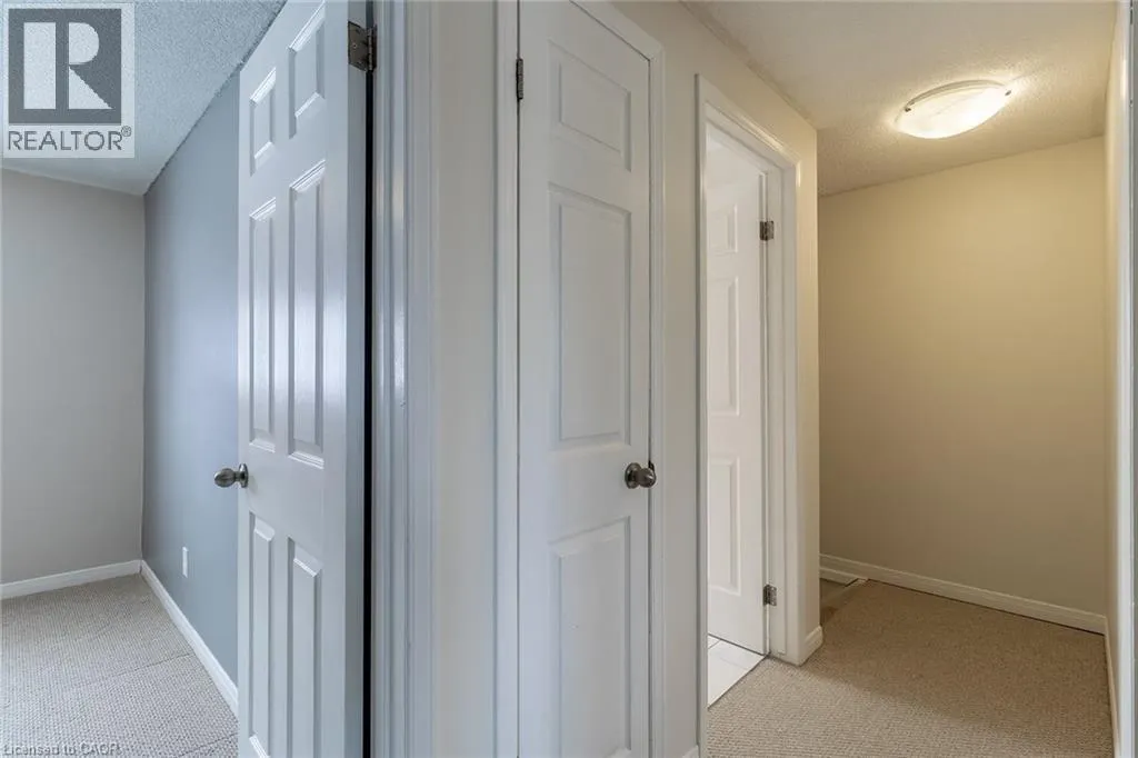 58 ROMY Crescent