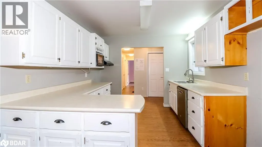 24 HOWARD AVENUE Avenue
