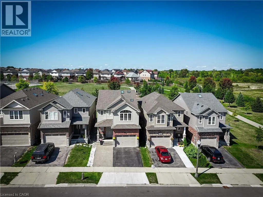 145 RIVERTRAIL Avenue