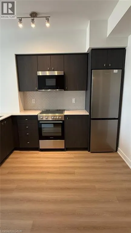 25 WELLINGTON Street S Unit# 514, #514