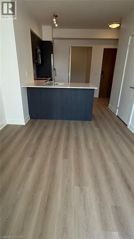 25 WELLINGTON Street S Unit# 514, #514