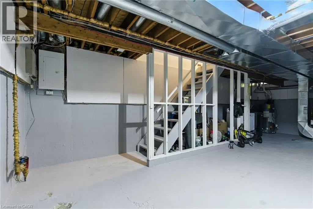 387 FRANKLIN Road