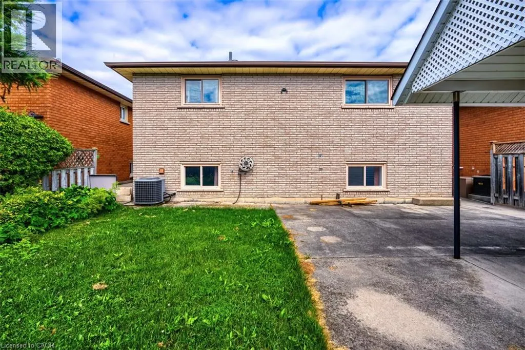 15 KINGSBERRY Street