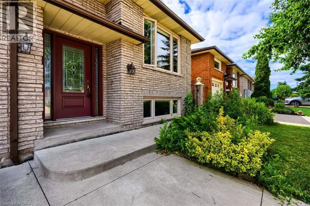 15 KINGSBERRY Street