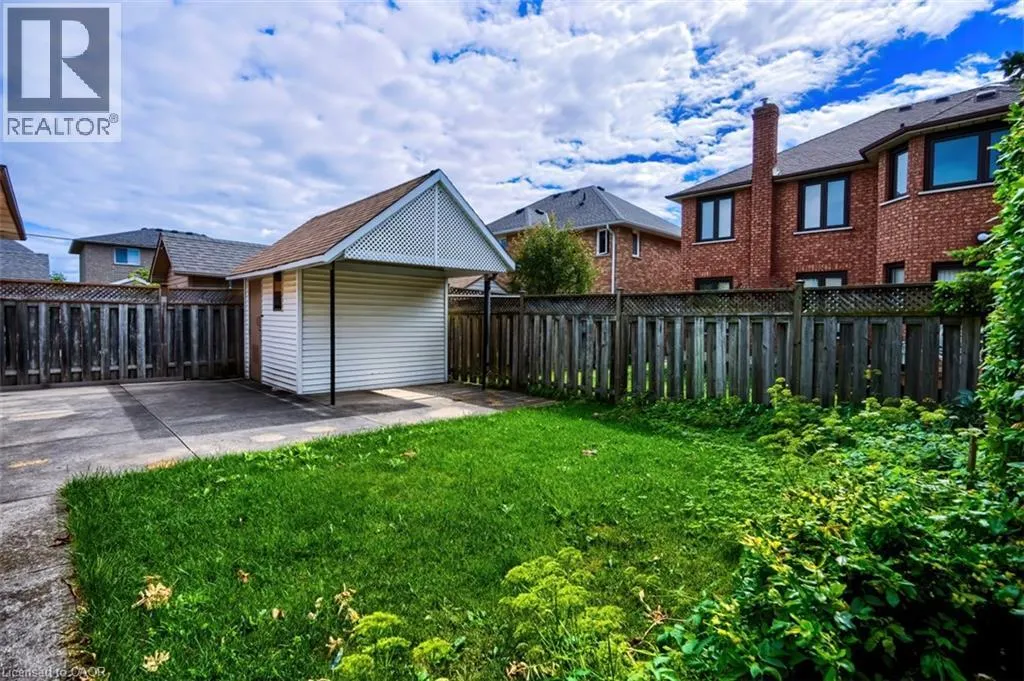 15 KINGSBERRY Street