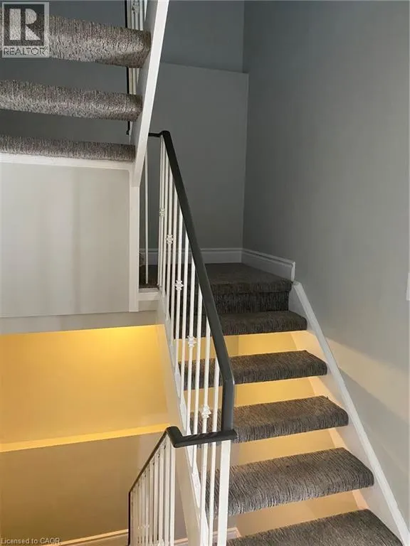 29 PAULANDER Drive Unit# 8, #8