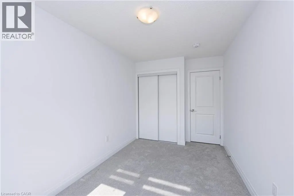 48 WINDTREE Way
