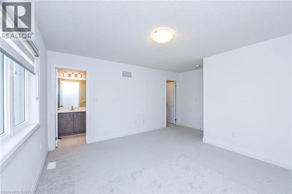 48 WINDTREE Way