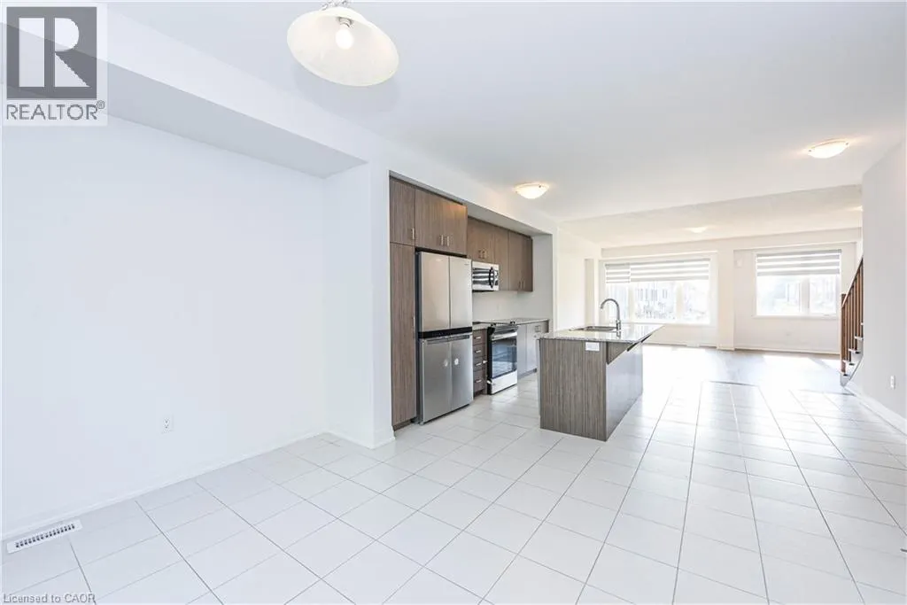 48 WINDTREE Way