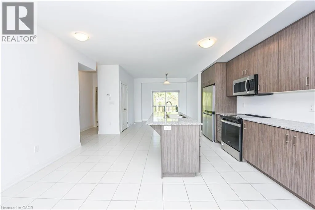 48 WINDTREE Way