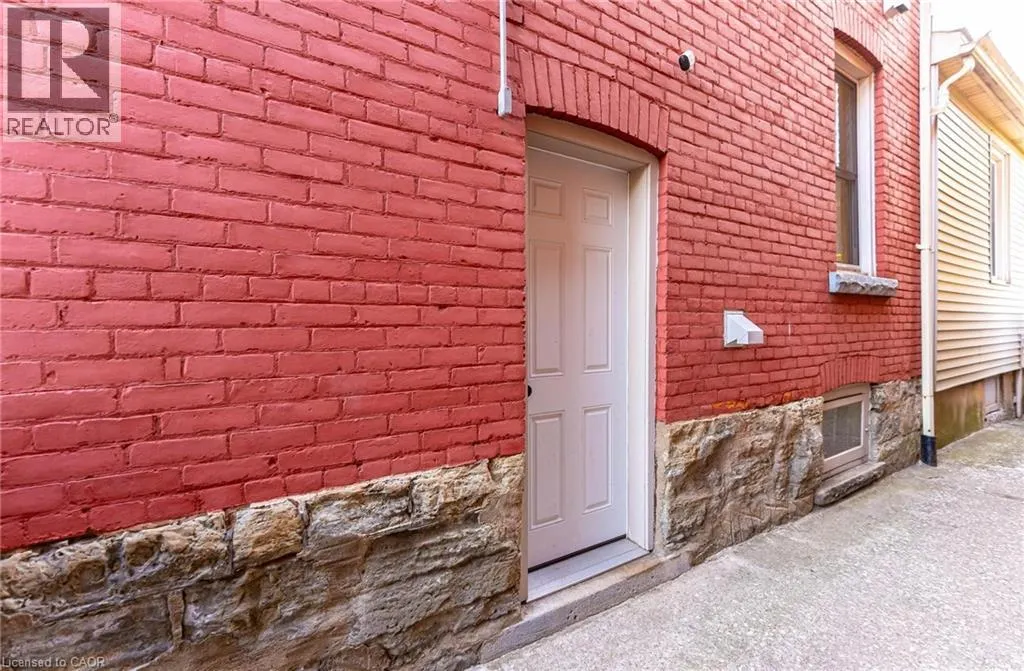 483 KING WILLIAM Street