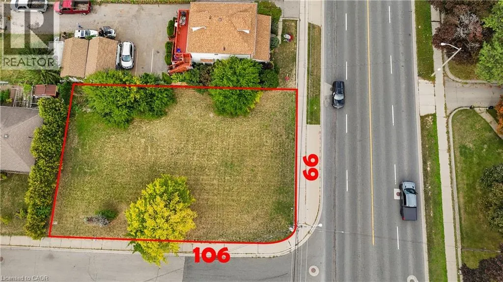 23 CENTENNIAL Parkway S