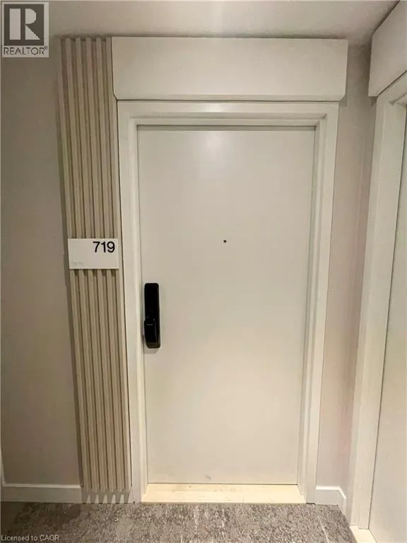 28 ANN Street Unit# 719, #719