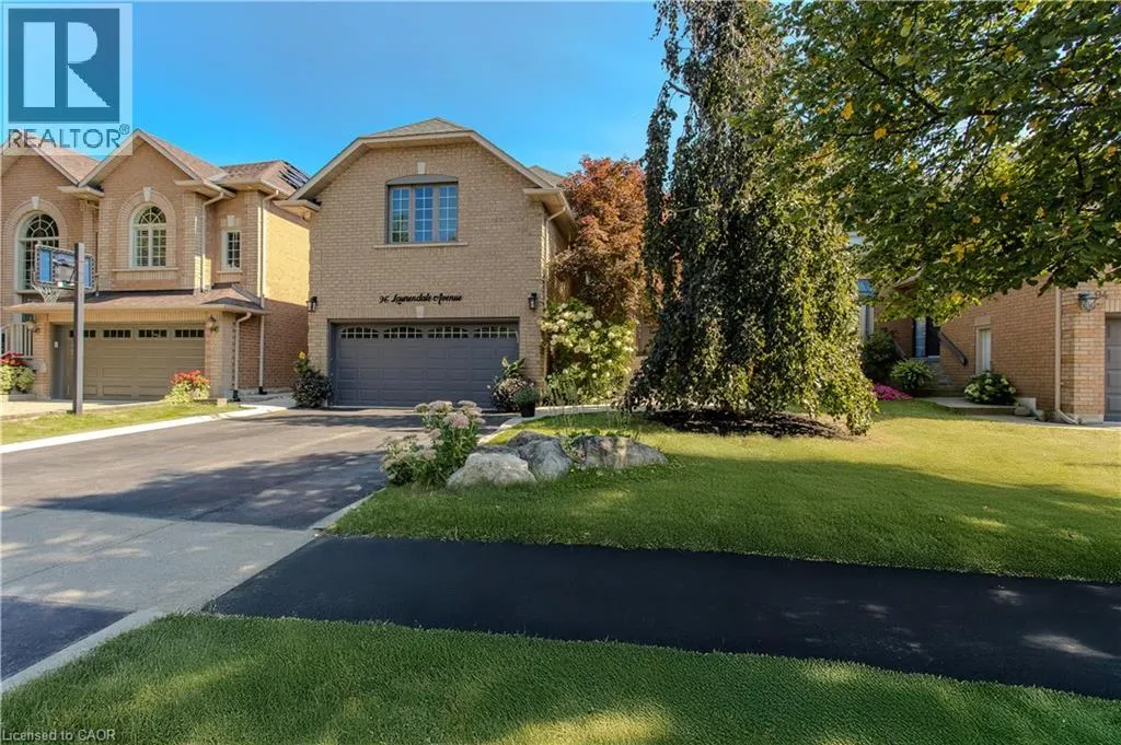 96 LAURENDALE Avenue