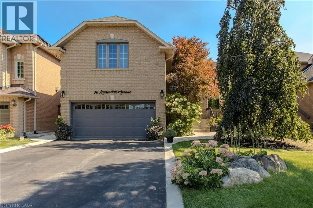96 LAURENDALE Avenue