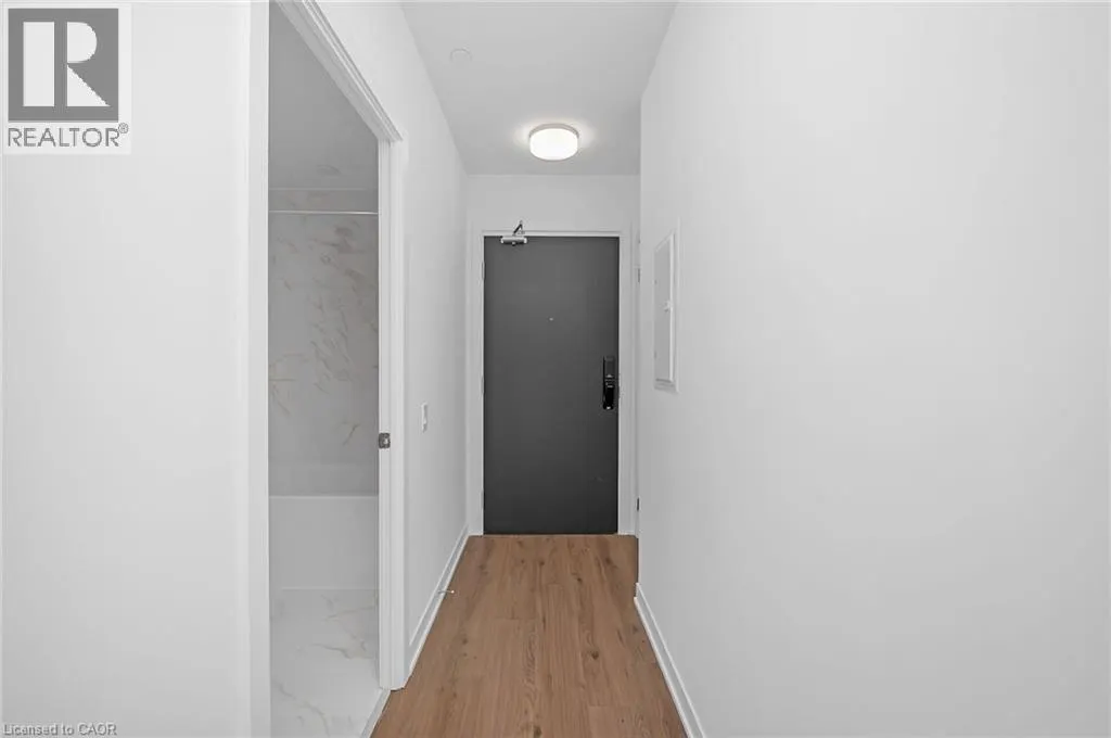 395 DUNDAS Street Unit# 718, #718