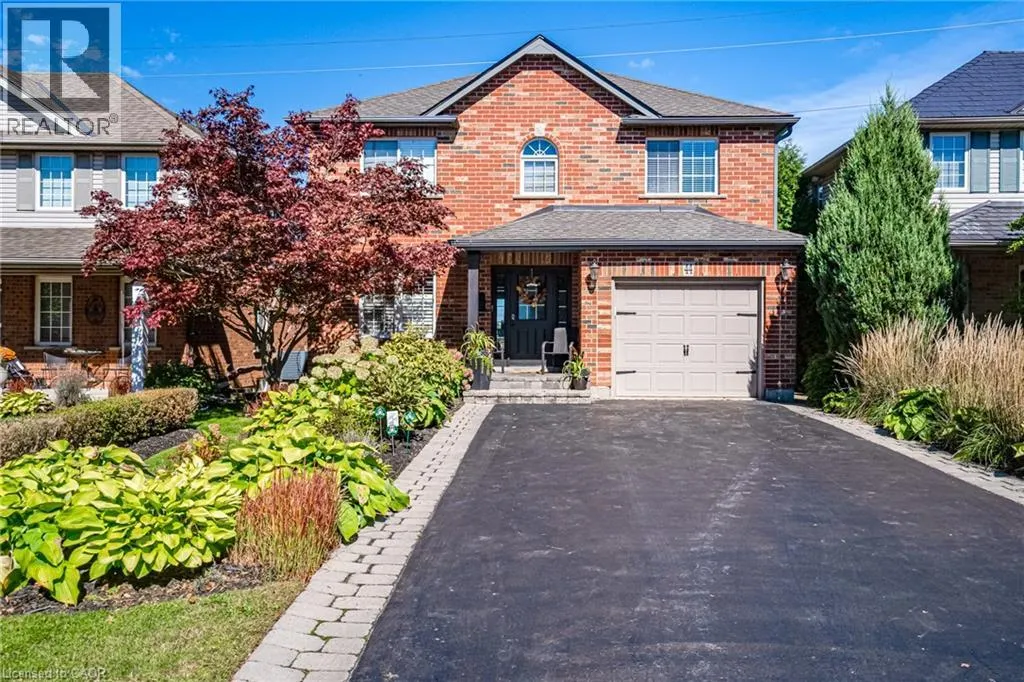 44 GRASSYPLAIN Drive