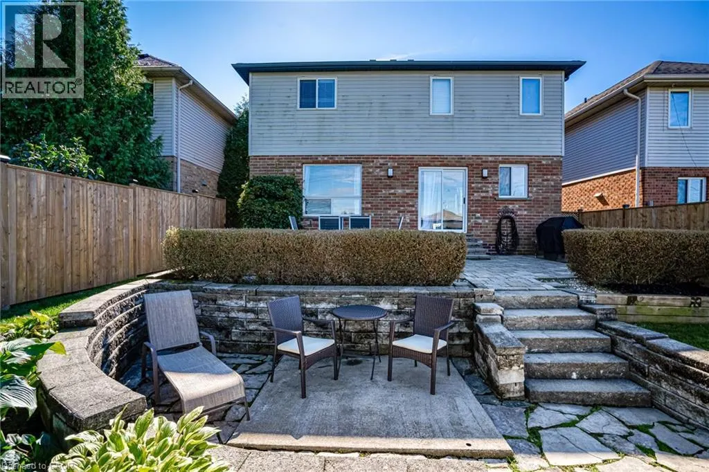 44 GRASSYPLAIN Drive