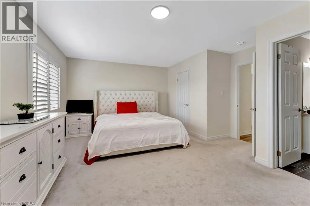 755 LINDEN Drive Unit# 10, #10