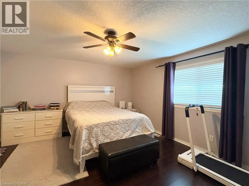 38 MAX BECKER Drive