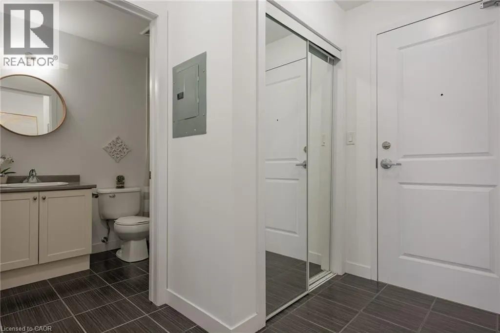 5317 UPPER MIDDLE Road Unit# 316, #316