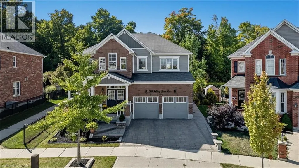 304 FALLING GREEN Crescent